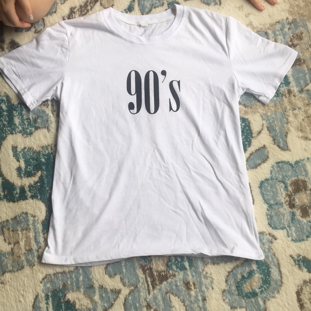 White tee